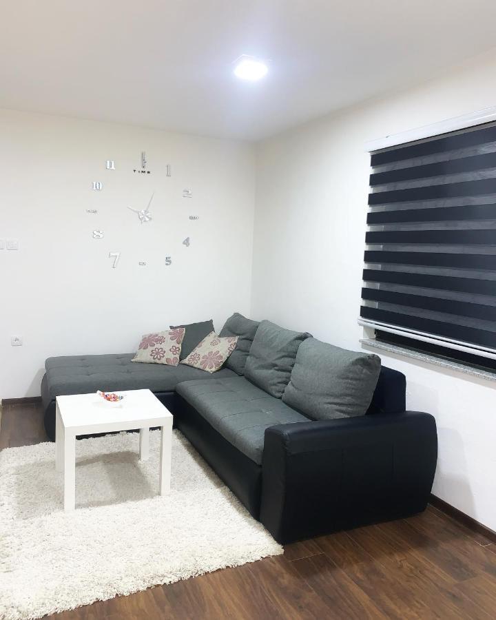 Modern Apartment Brcko Exterior photo